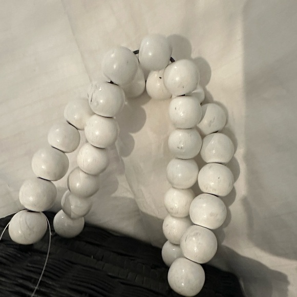 Bali Beaded Straw Black and White Woven Handbag Satchel - Picture 15 of 15